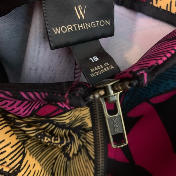 SOLD❌Beautiful Floral tribal Skirt - Picture 5 of 6